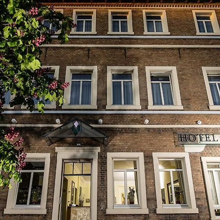 Hotel Arador Санкт Леон-Рот Екстериор снимка