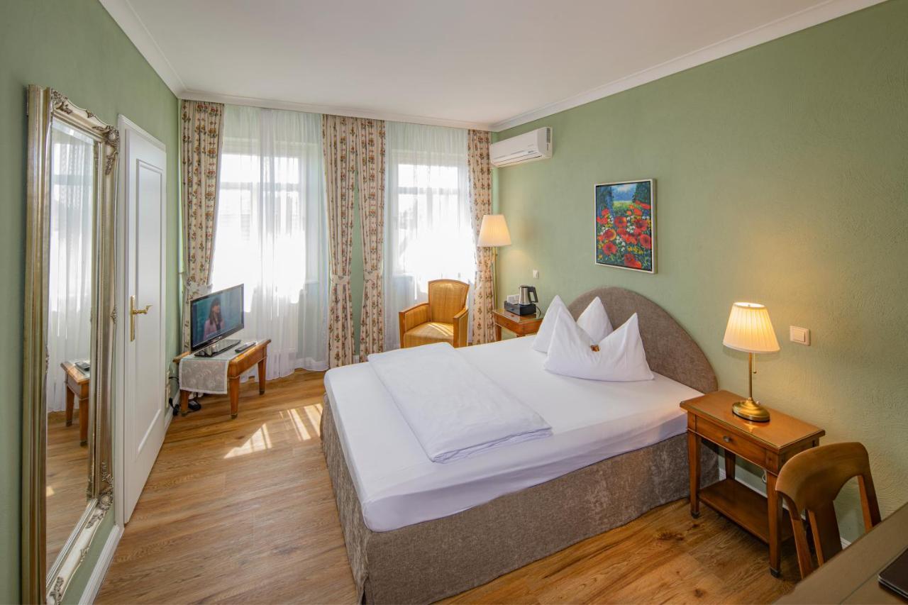 Hotel Arador Санкт Леон-Рот Екстериор снимка